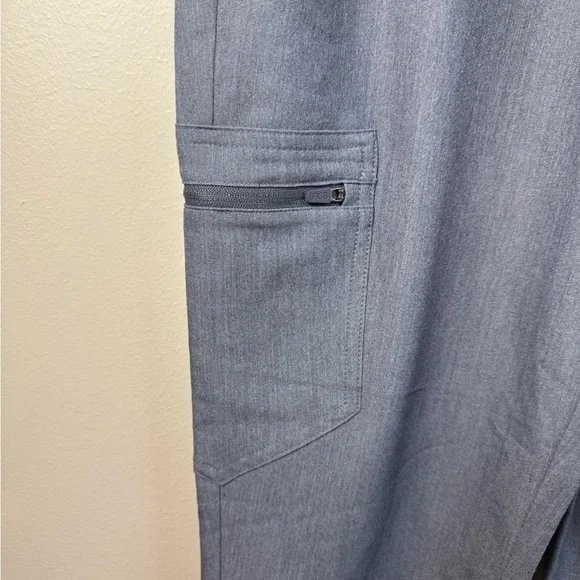 FIGS Women’s High Waisted Zamora Jogger Scrub Pants Size Small, Regular NWT - Picture 9 of 12